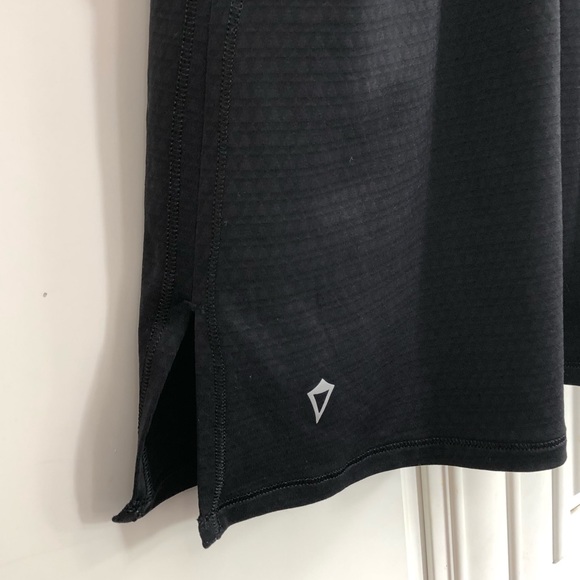 Ivivva by Lululemon double tanktop - Picture 5 of 10